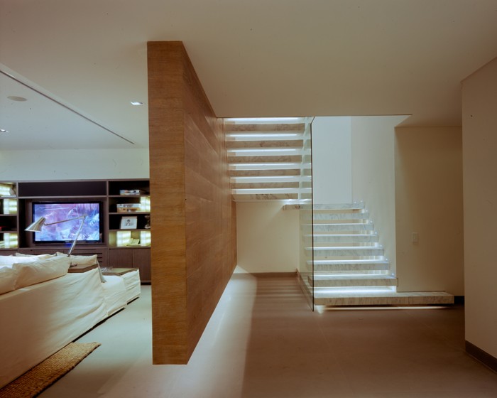 PH Blu, Ezequiel Farca | International Design Awards Winners